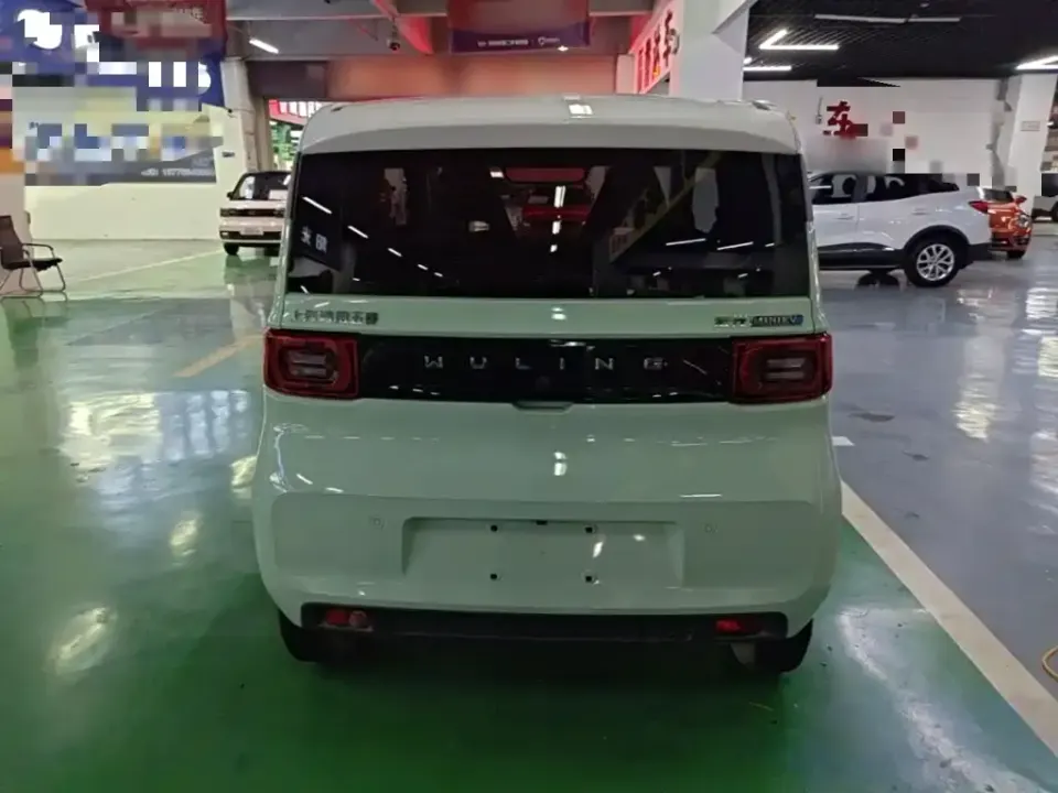 Wuling MINIEV