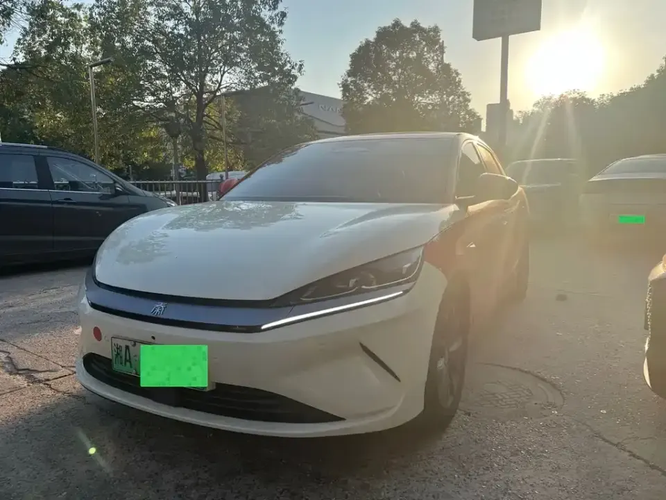 BYD Qin L