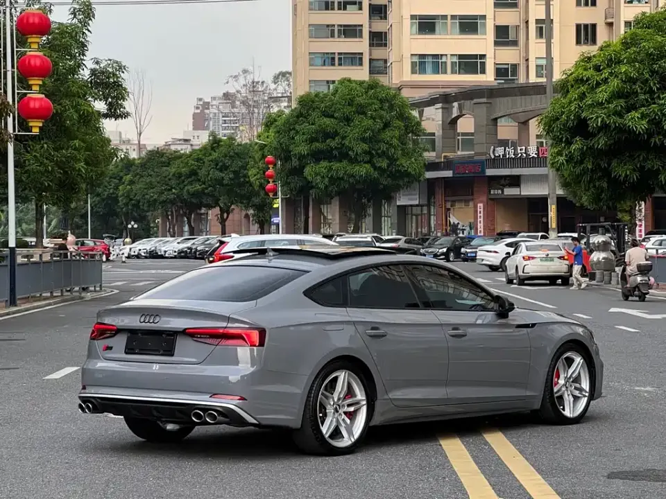 Audi A5 (Import)