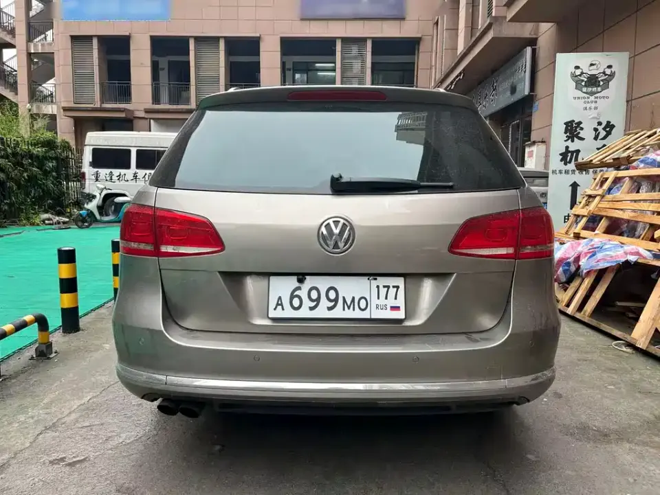 Volkswagen Magotan (Import)