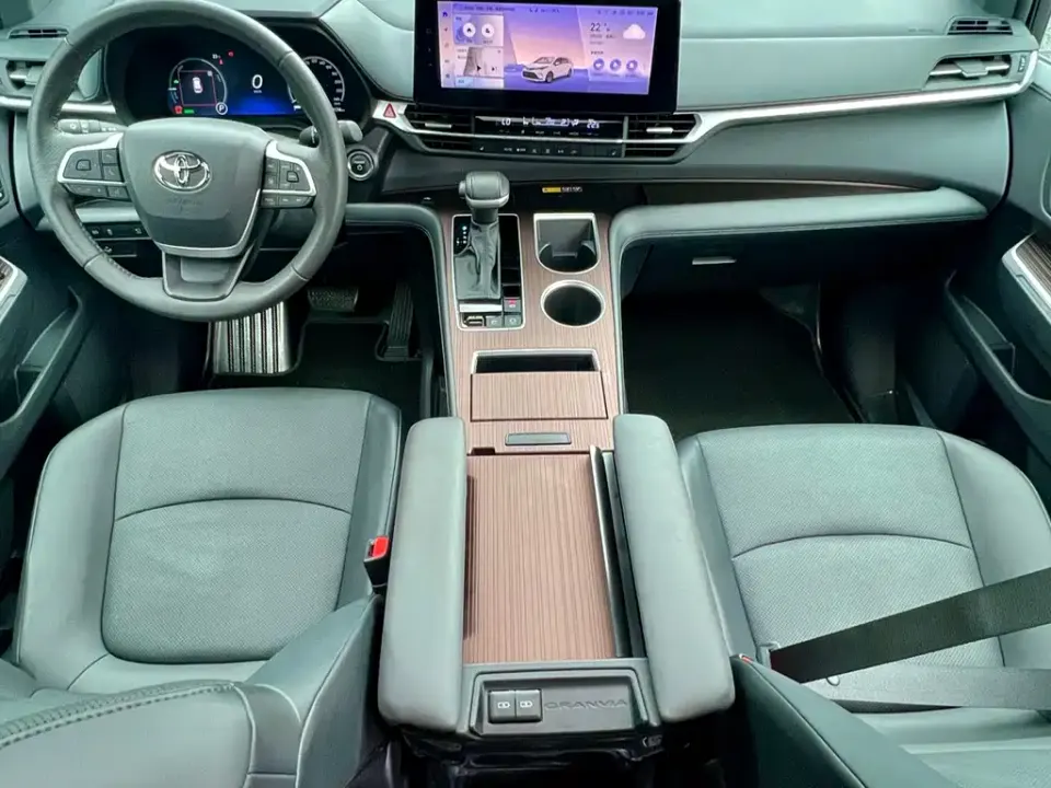 Toyota Granvia