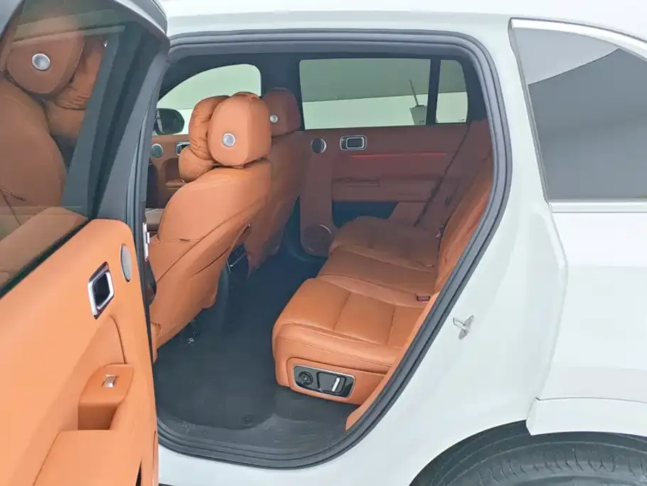 Li Li L7