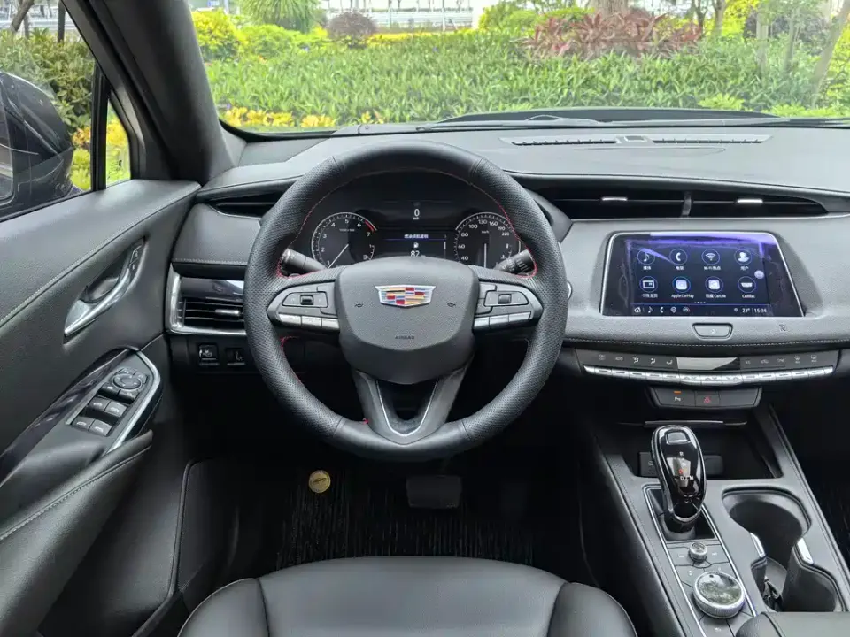 Cadillac XT4