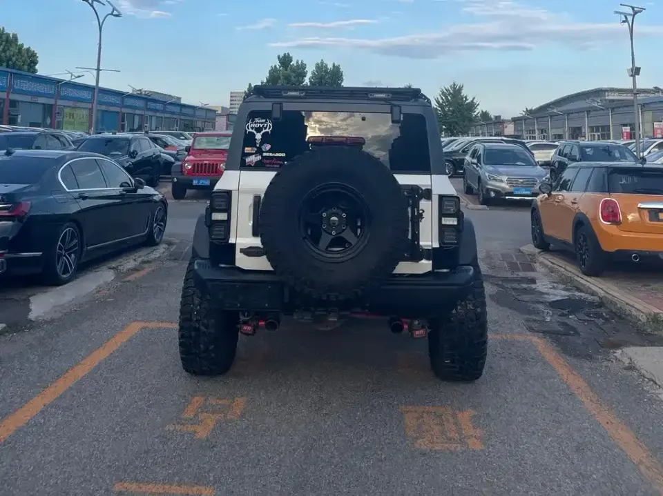 Ford Bronco