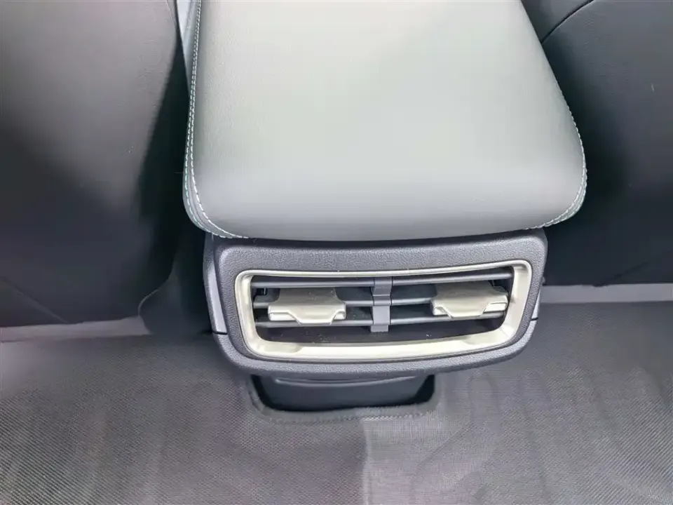 BYD Qin L