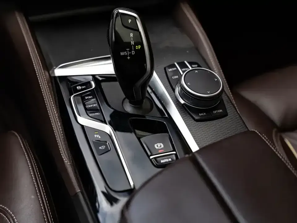 BMW 5 Series (Import)