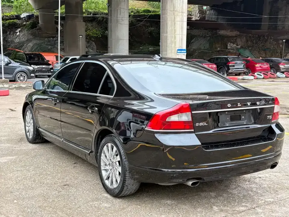 Volvo S80L