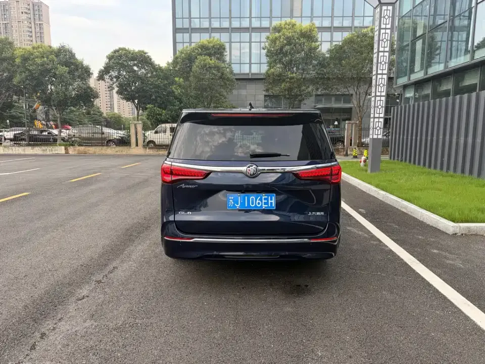 Buick GL8