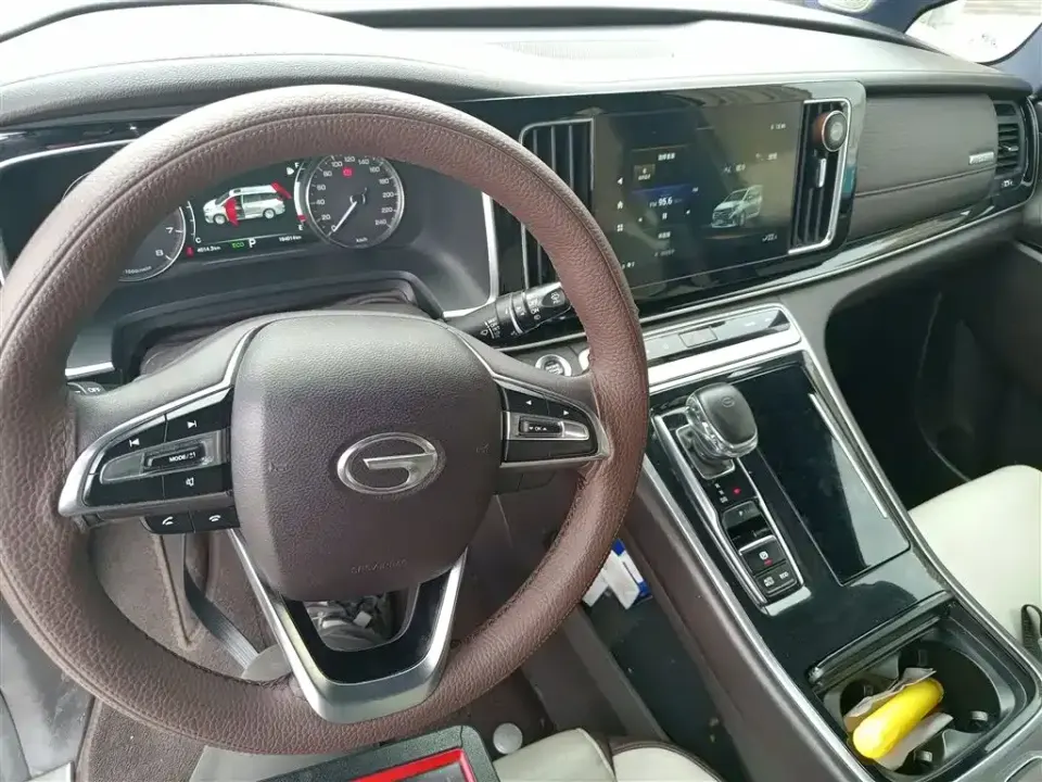 GAC Trumpchi M8