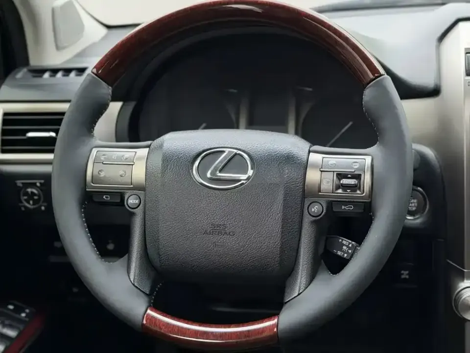 Lexus GX