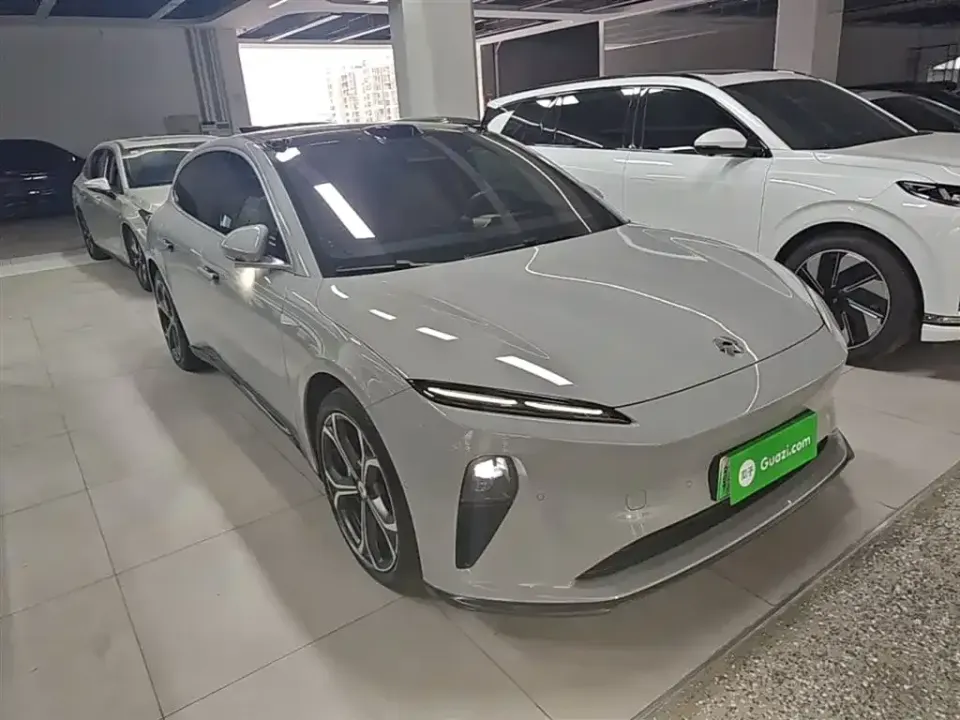 Nio ET5T