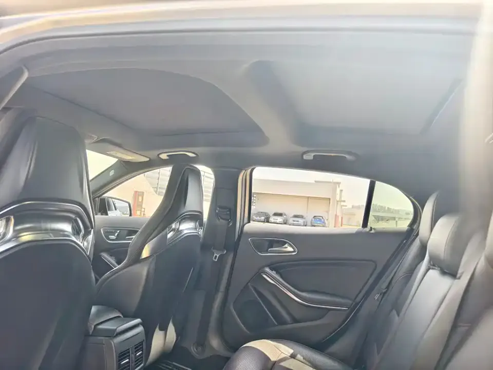 Mercedes-Benz GLA AMG