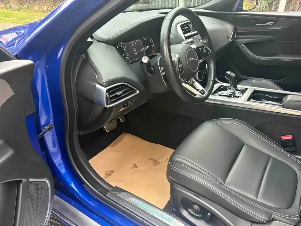 Jaguar XEL