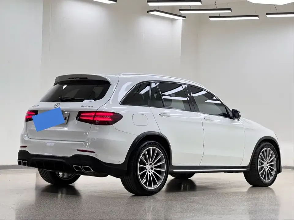 Mercedes-Benz GLC AMG