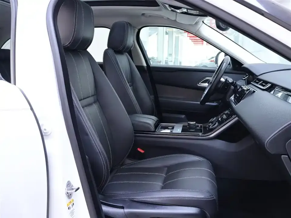Land Rover Velar