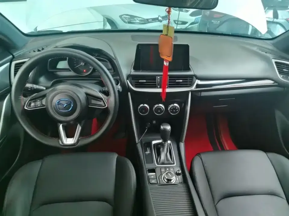 Mazda CX-4