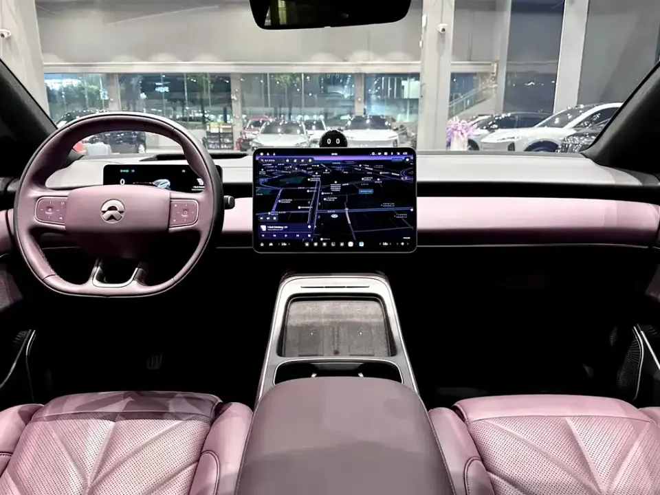 Nio ET5T
