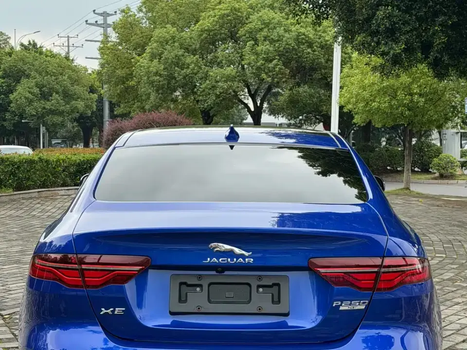 Jaguar XEL