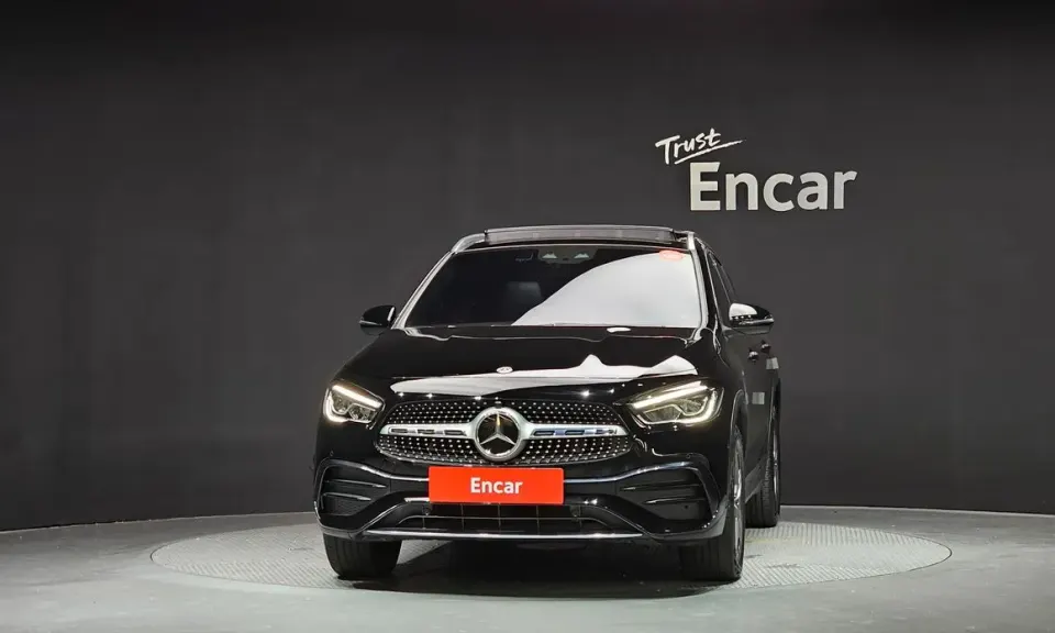 Mercedes-Benz GLA-Class