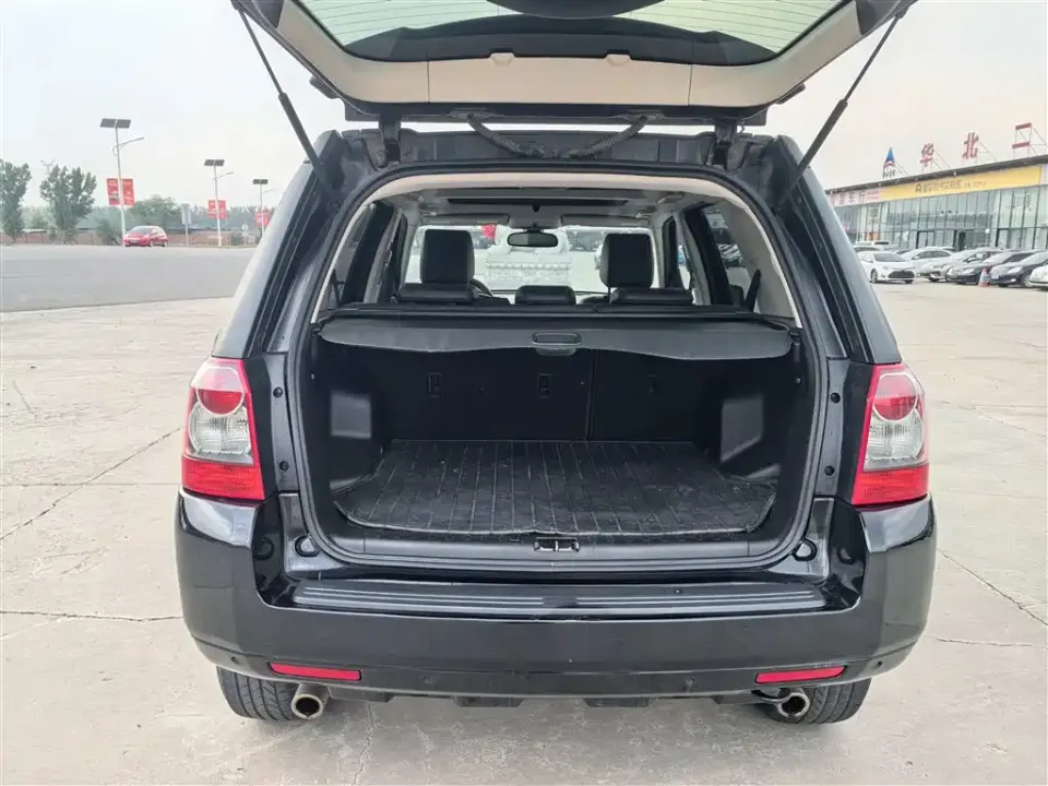Land Rover Freelander 2