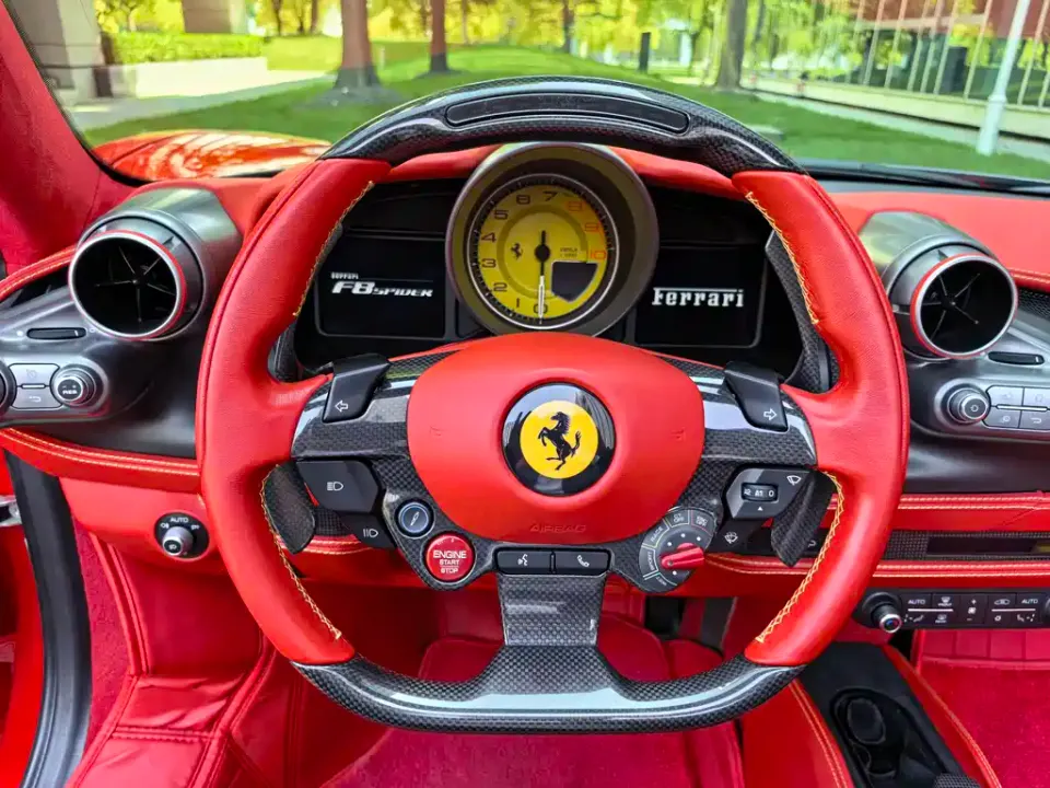 Ferrari F8