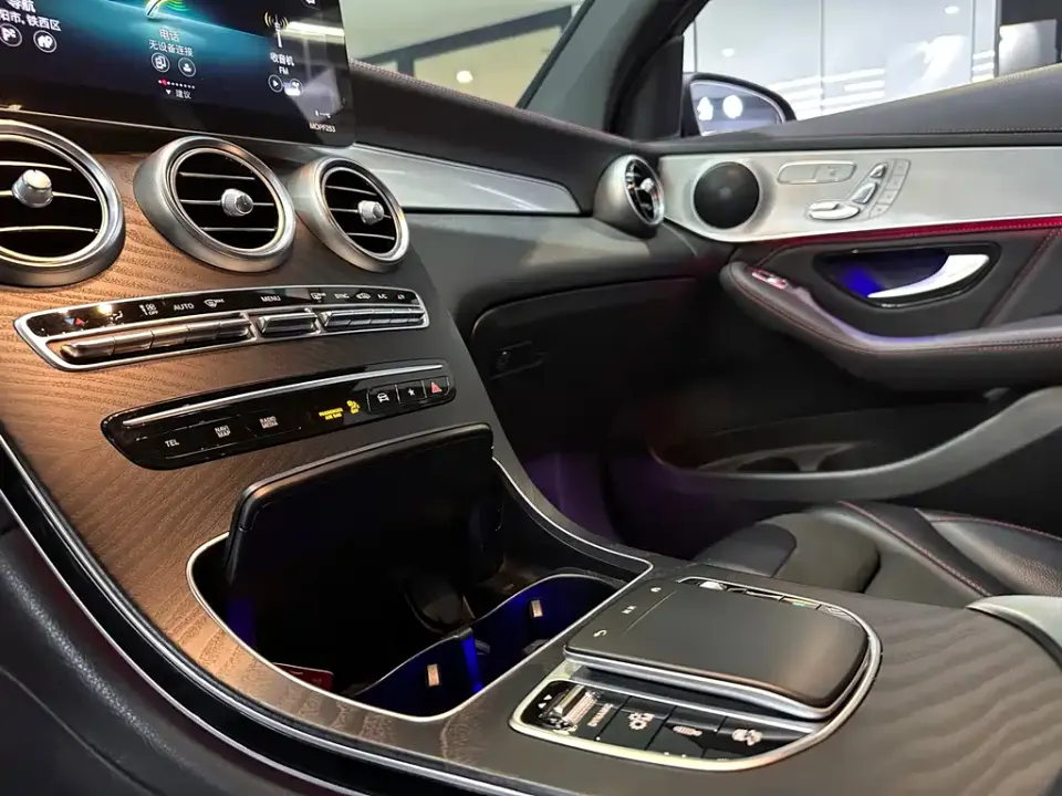 Mercedes-Benz GLC AMG