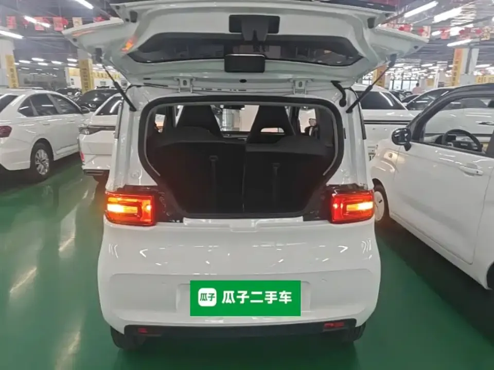 Wuling MINIEV