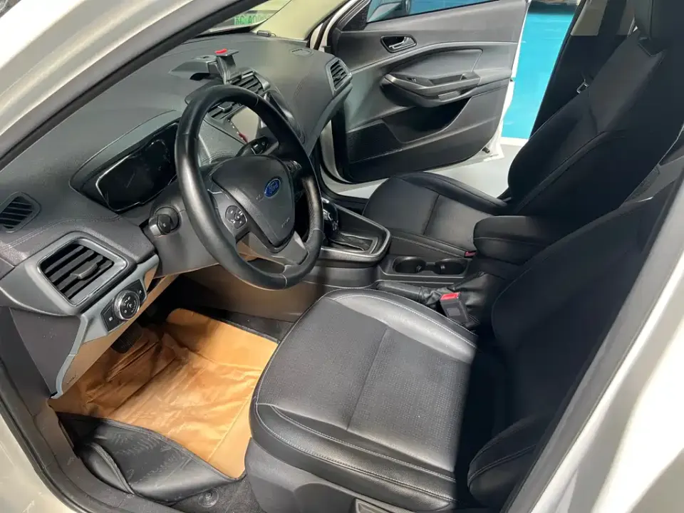 Ford Escort