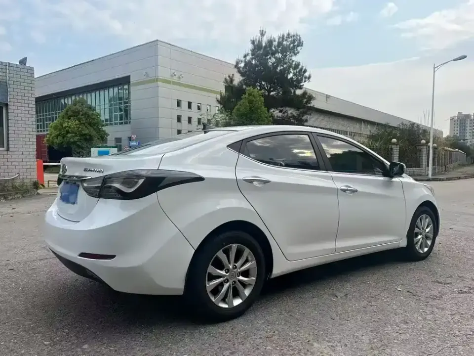 Hyundai Elantra Langdong