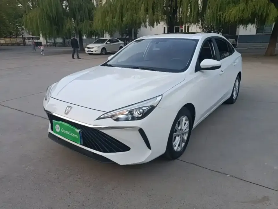 Roewe i5