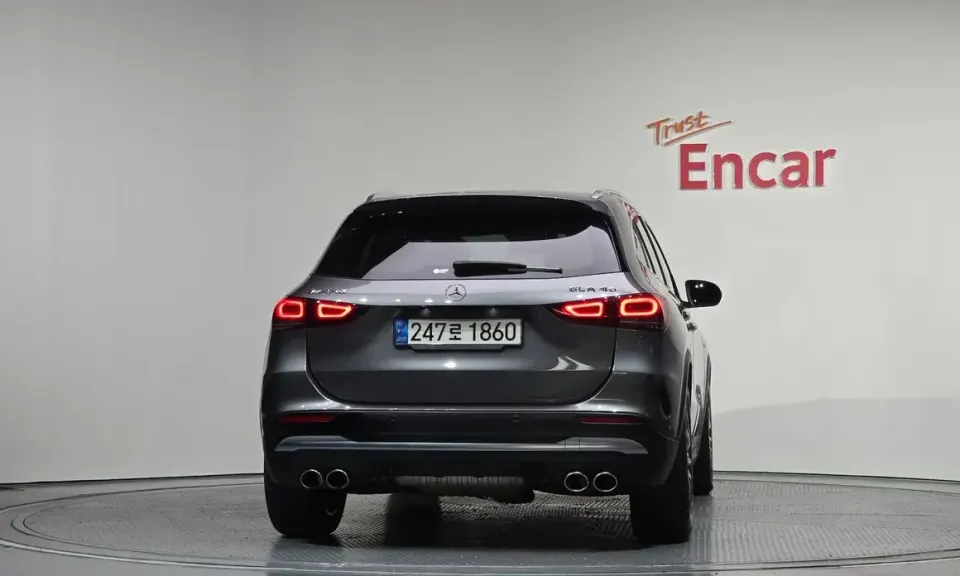 Mercedes-Benz GLA-Class