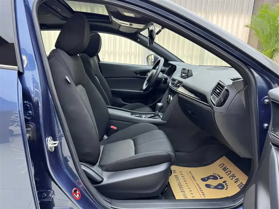 Mazda CX-4