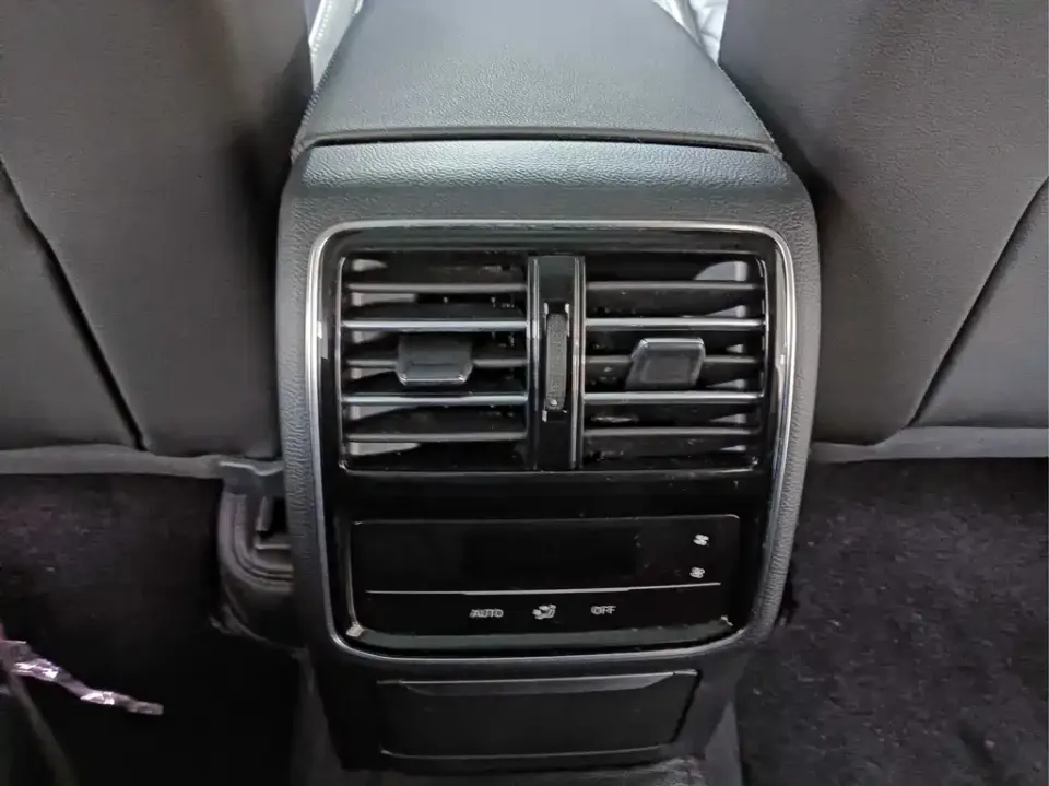 Volkswagen Magotan PHEV