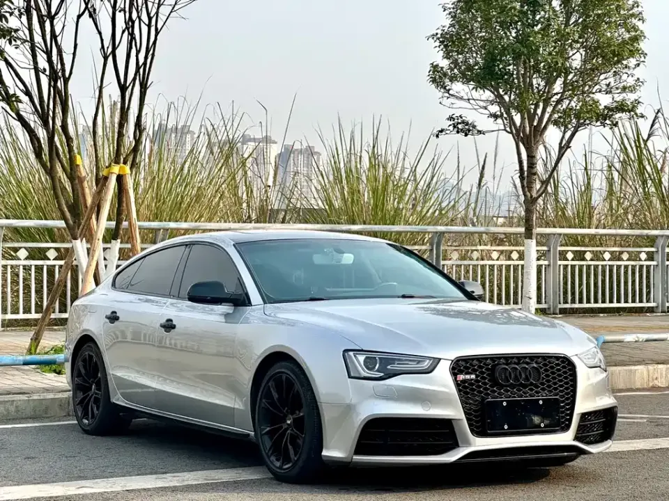 Audi A5 (Import)