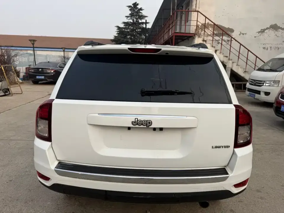 Jeep Compass (Import)