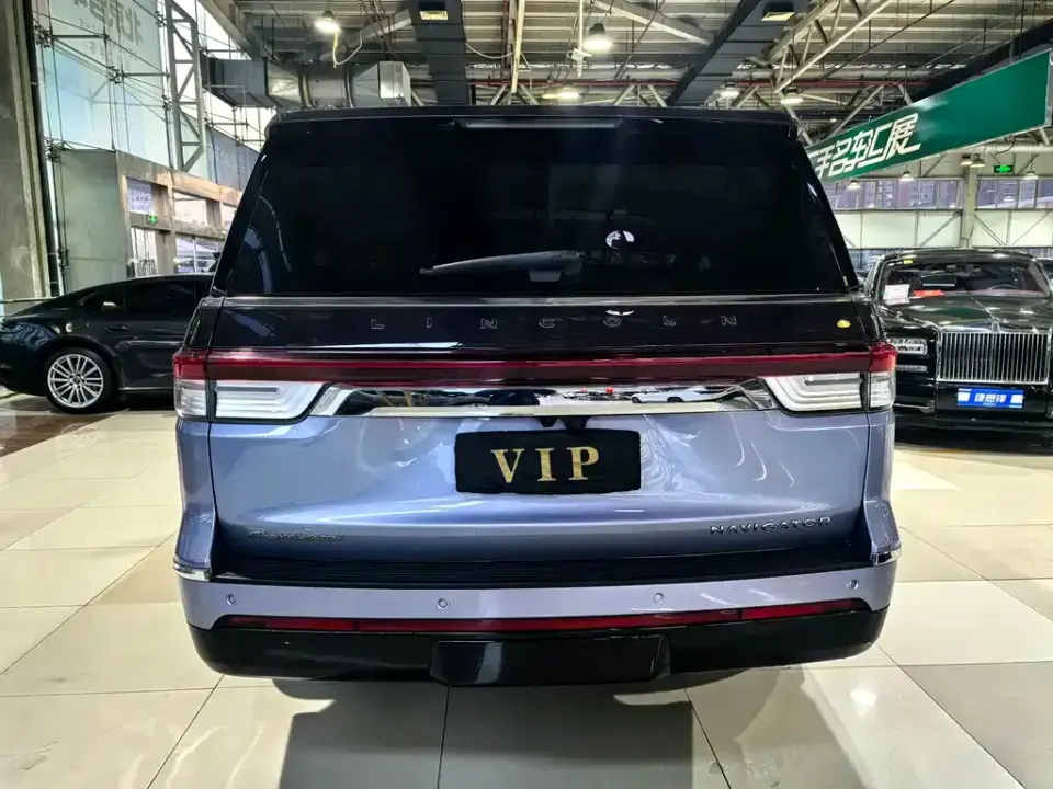 Lincoln Navigator One