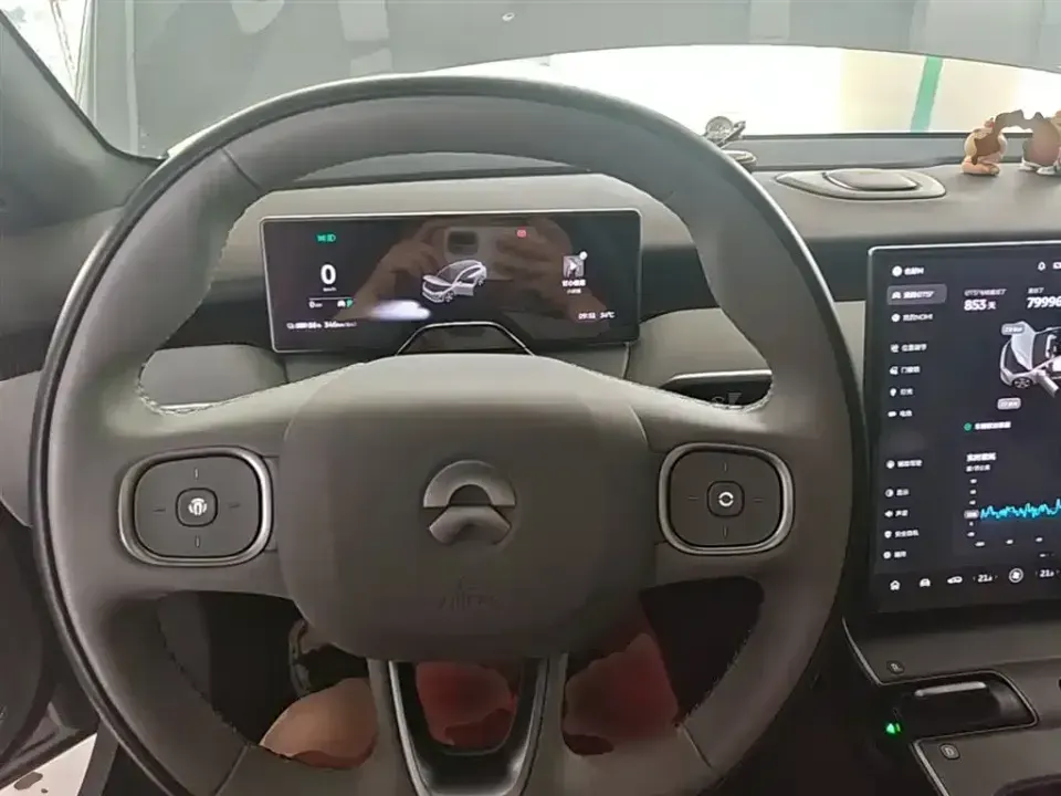 Nio ET5T