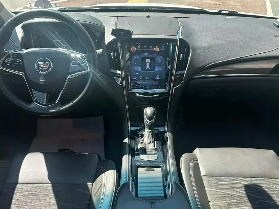 Cadillac ATS-L