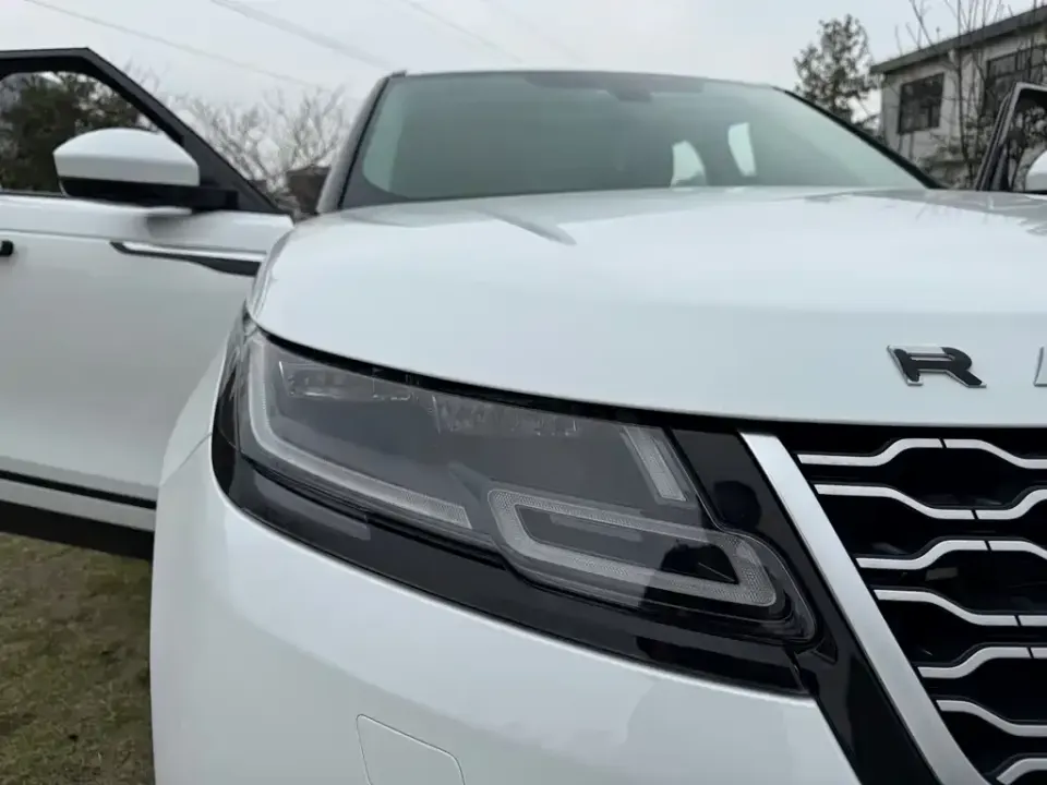 Land Rover Velar