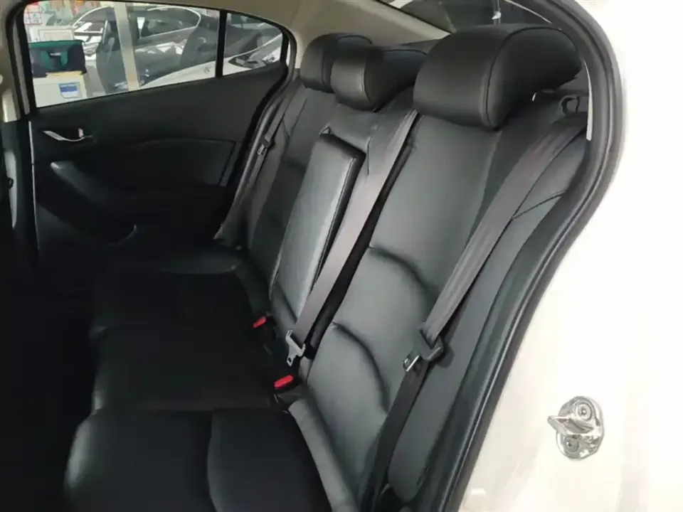 Mazda 3 Axela