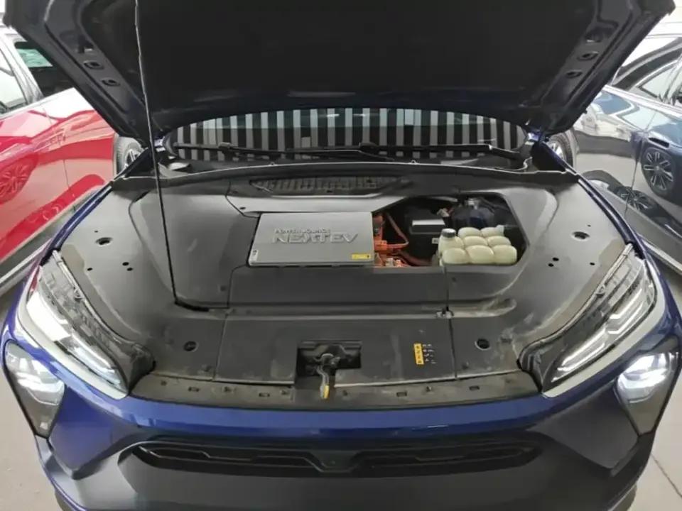 Nio EC6