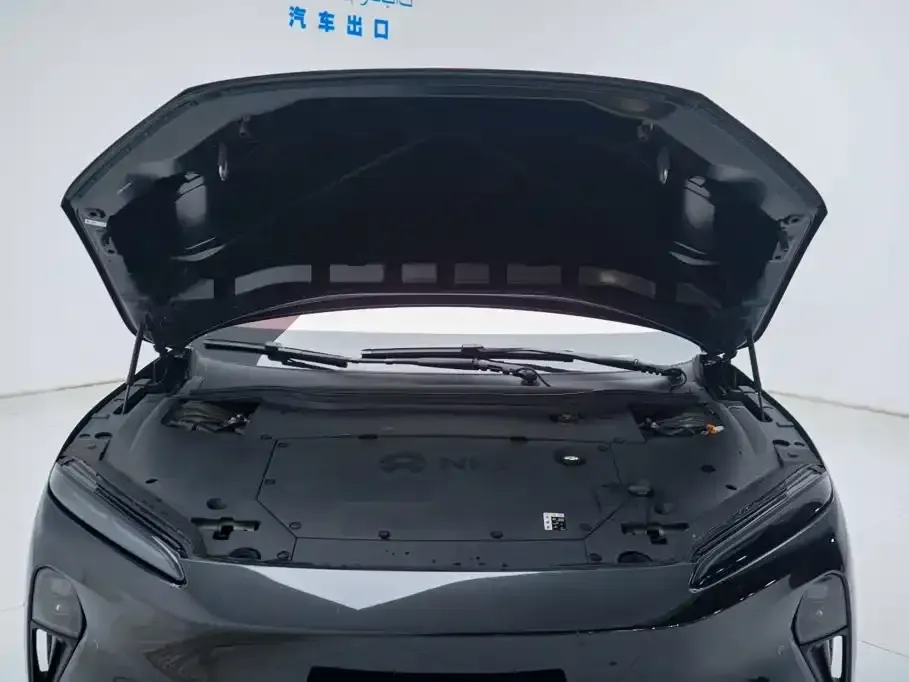 Nio ET5T