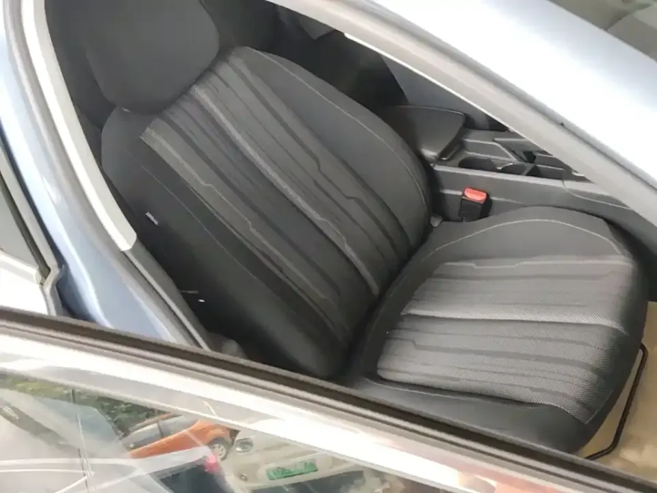Peugeot 308S