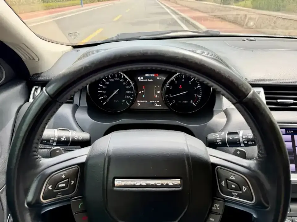 Land Rover Evoque (Import)