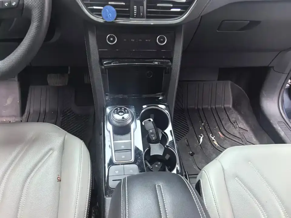 Ford Escape
