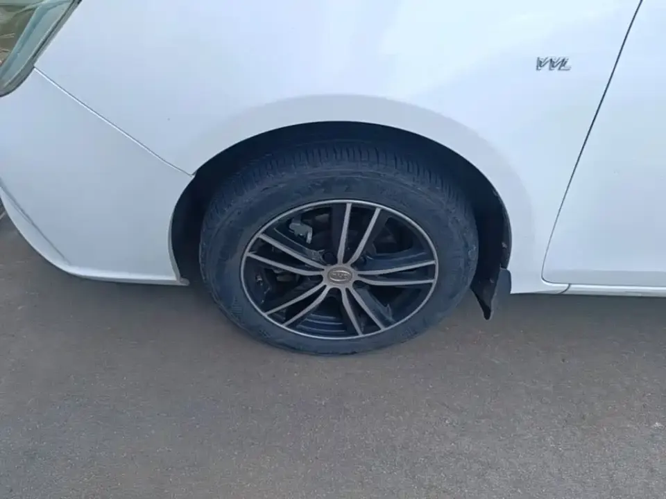 BYD Surui