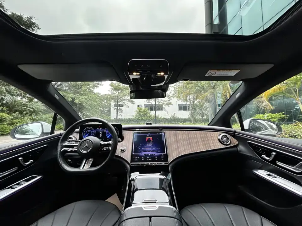 Mercedes-Benz EQE