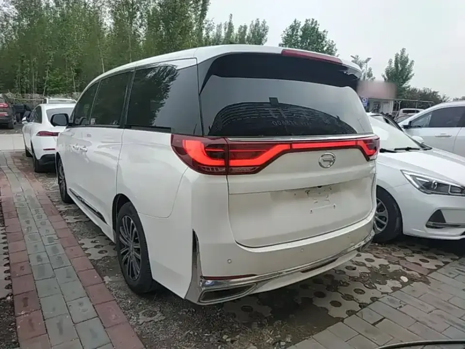 GAC Trumpchi M8