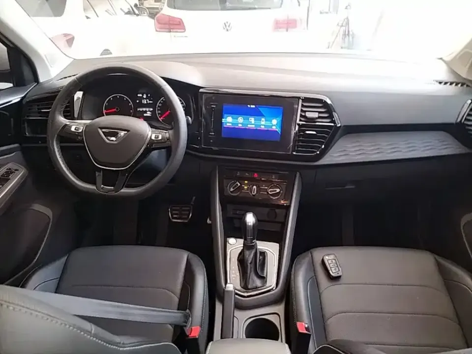 Jetta VS5