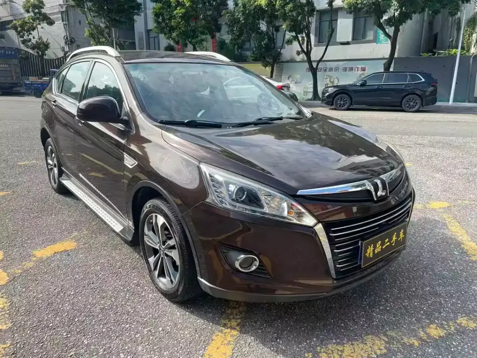 Luxgen U6